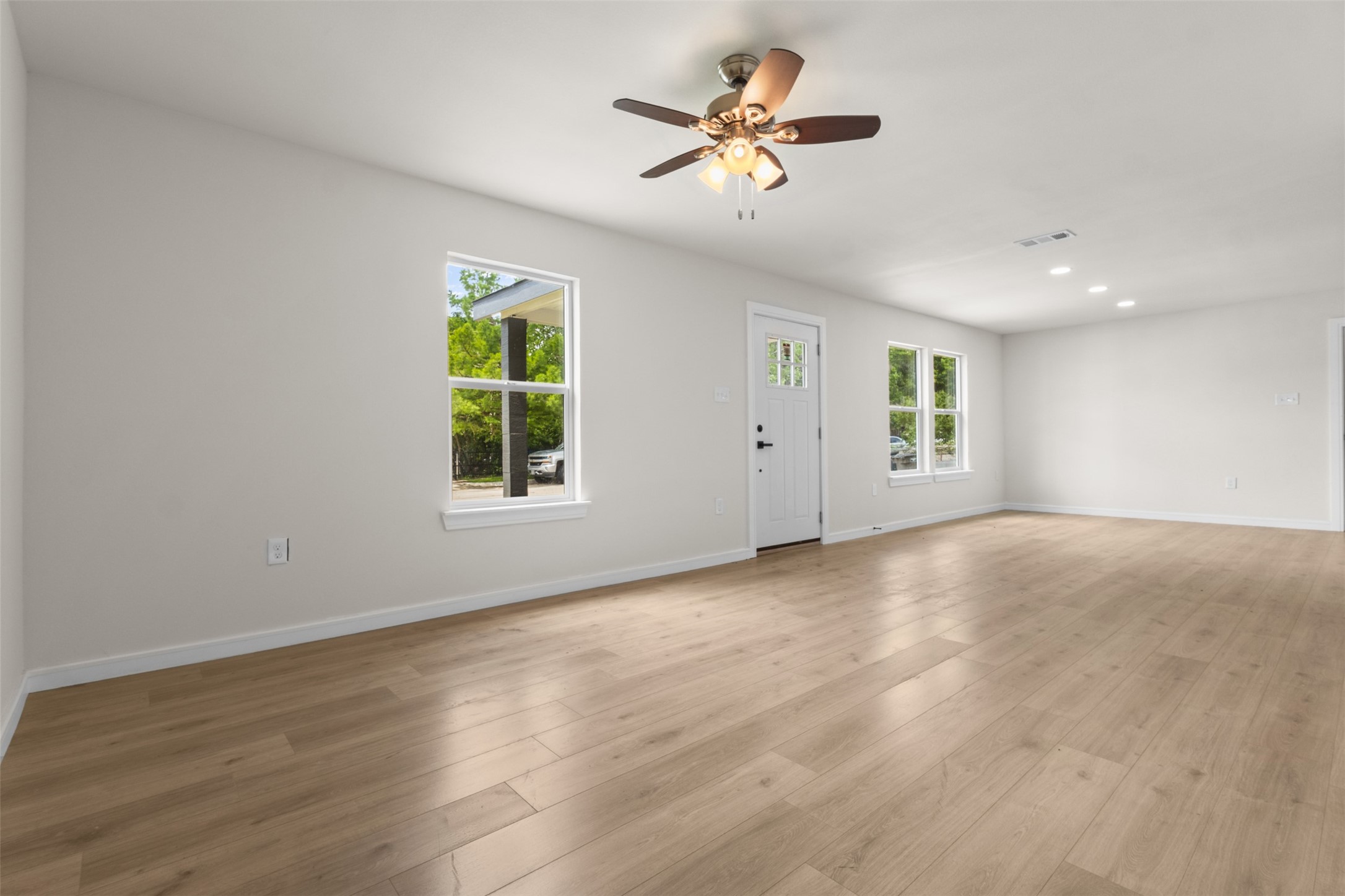 4955 Vinetta Drive Fort Worth TX 76119