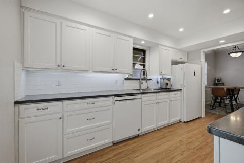 1607 Little Creek Drive Waxahachie TX 75165