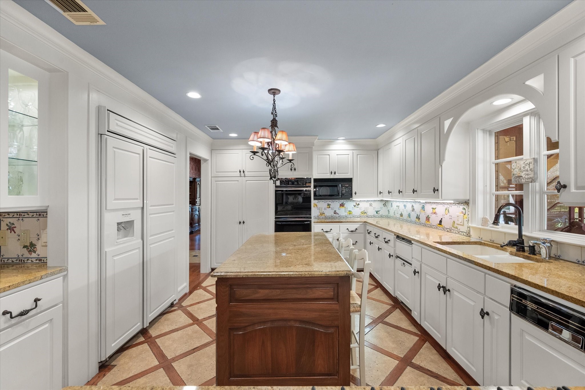 2212 Bowie Drive Corsicana TX 75110