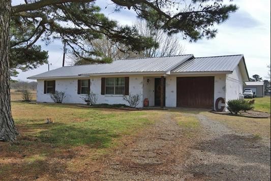 176 County Road 45080 Powderly TX 75473