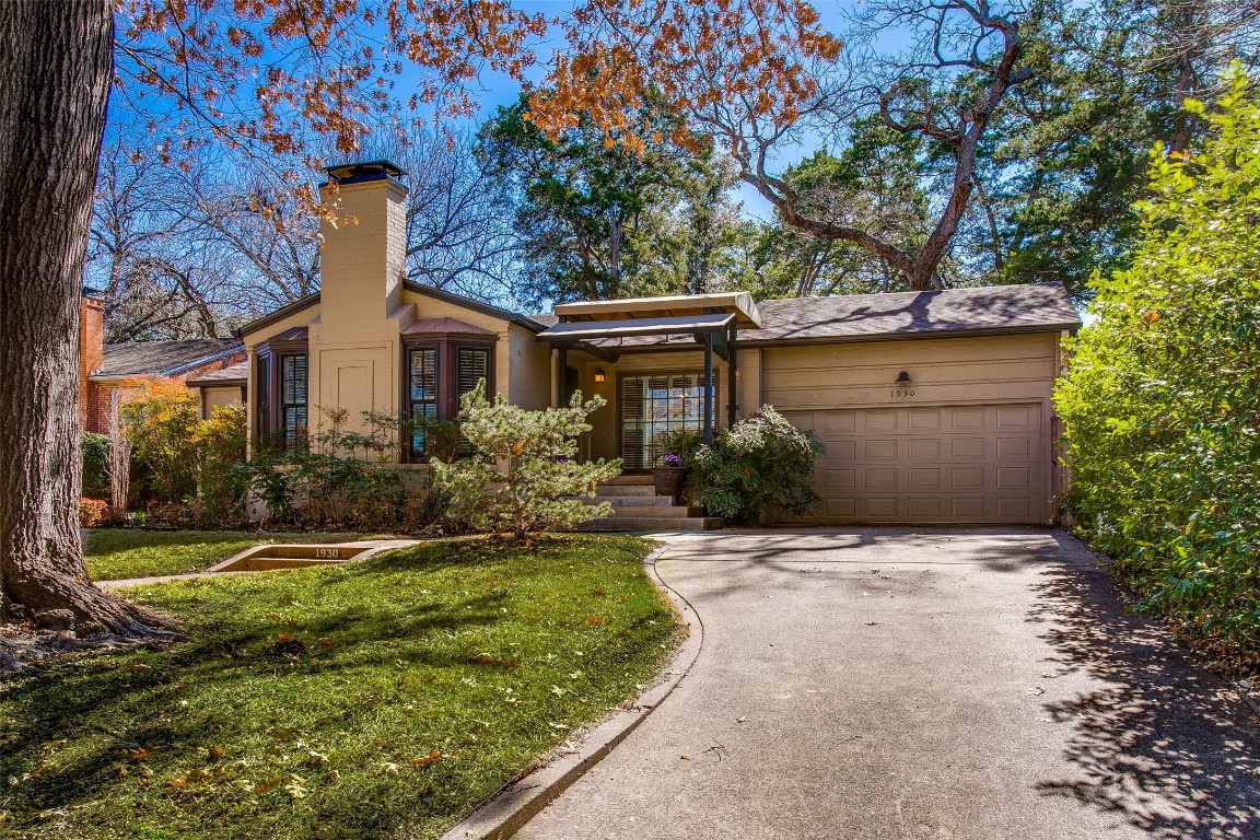 1930 Marydale Drive Dallas TX 75208