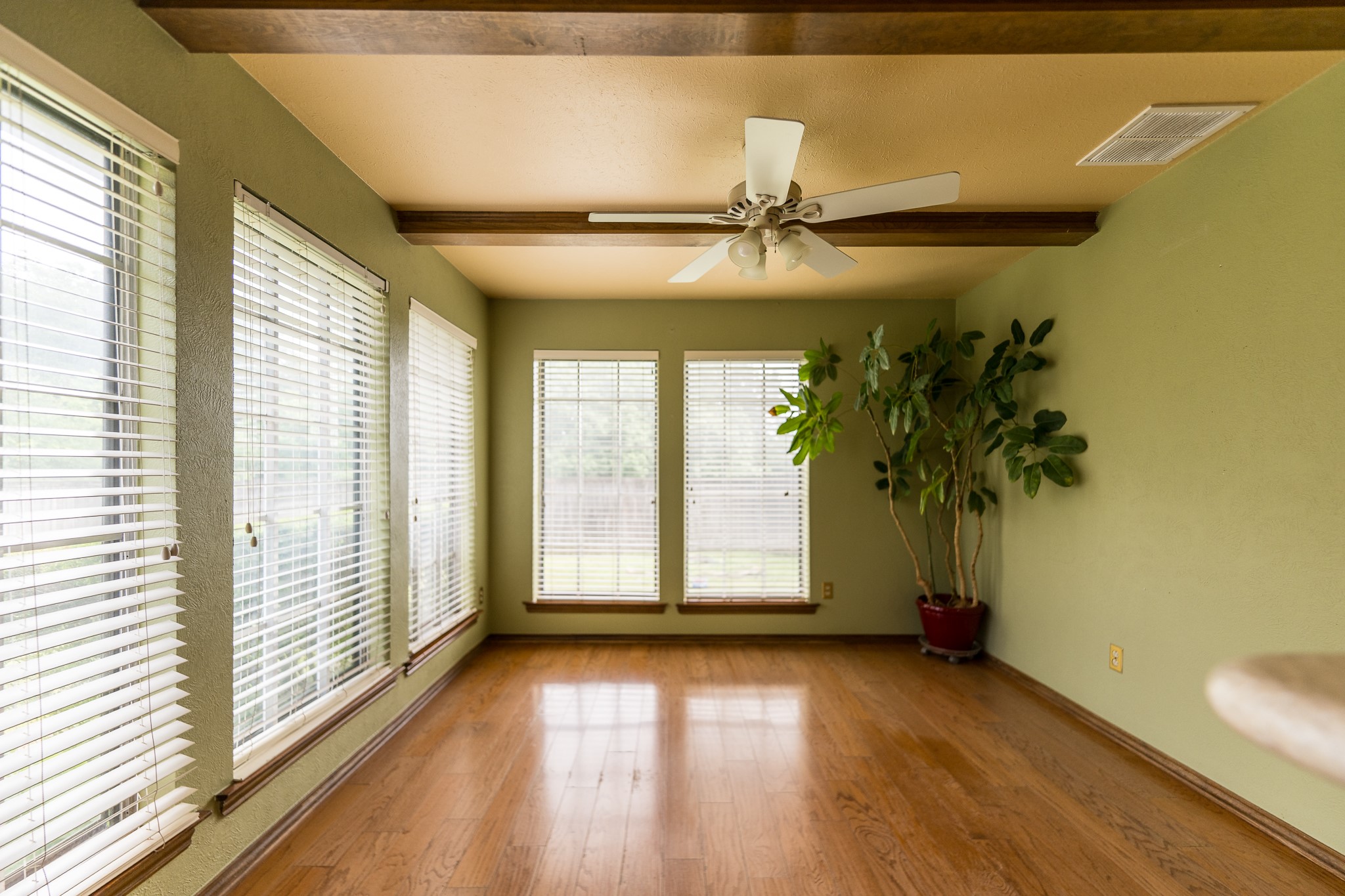 2115 Portsmouth Drive Richardson TX 75082