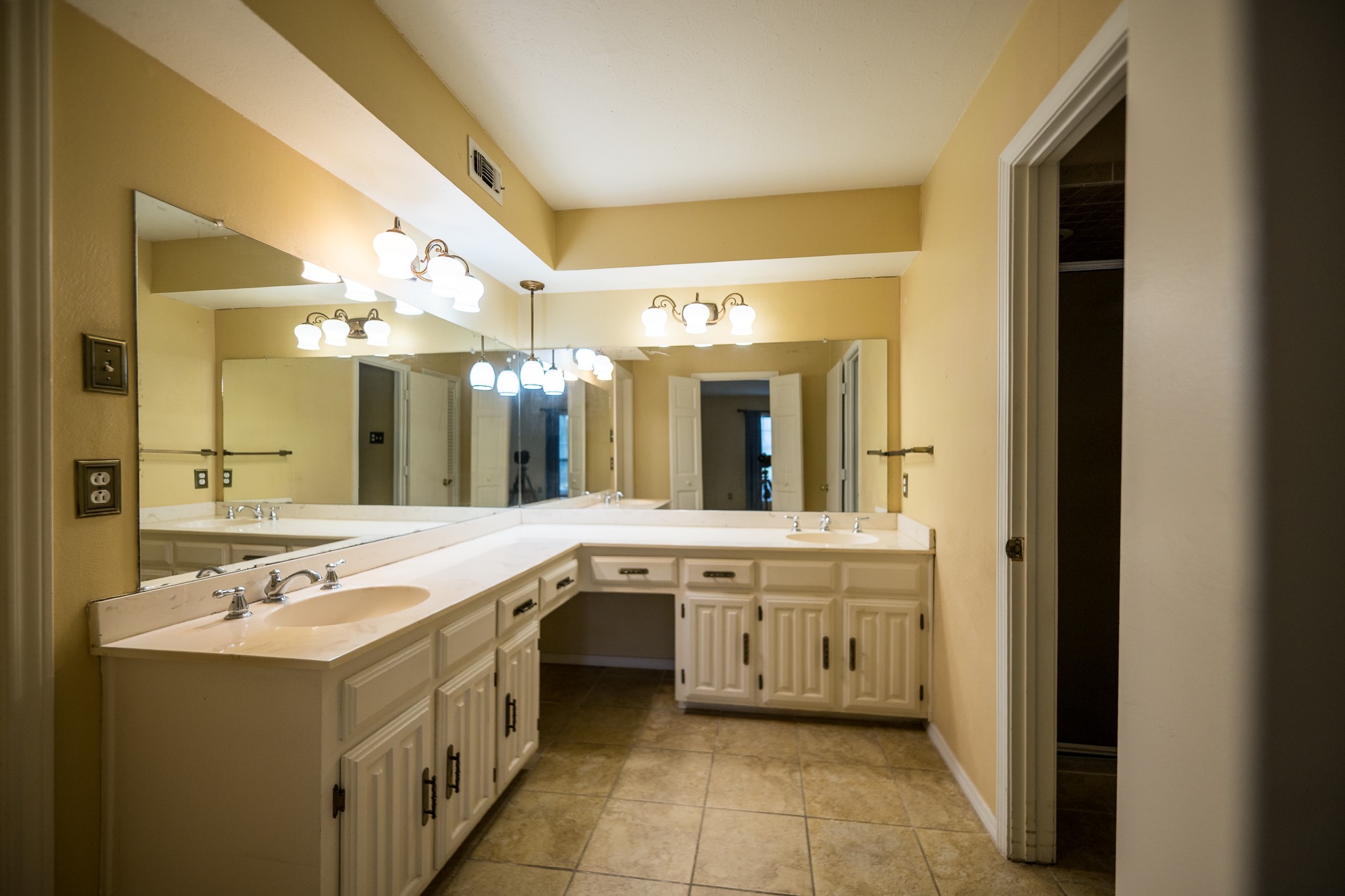 2115 Portsmouth Drive Richardson TX 75082