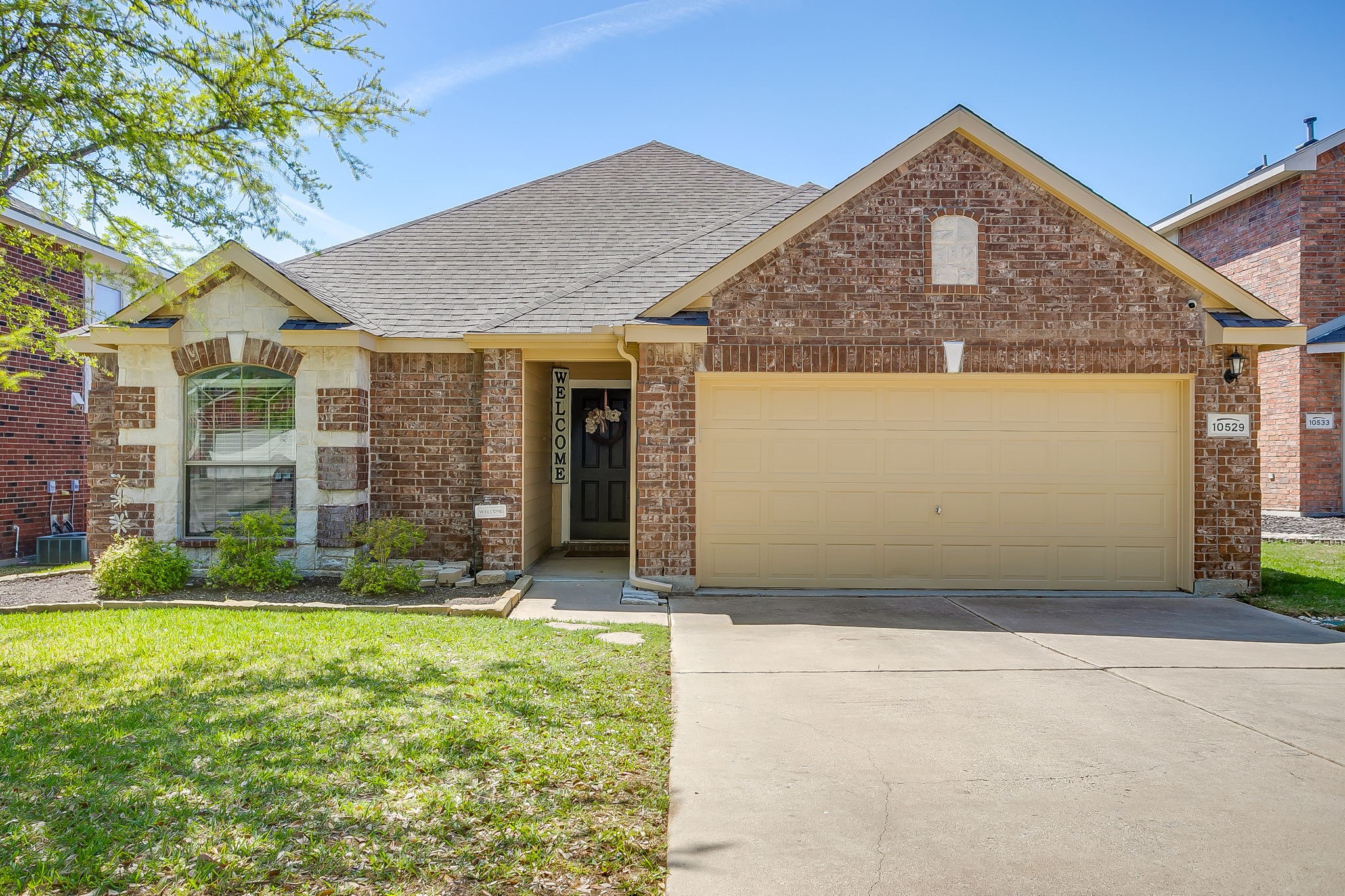 10529 Lipan Trail Fort Worth TX 76108