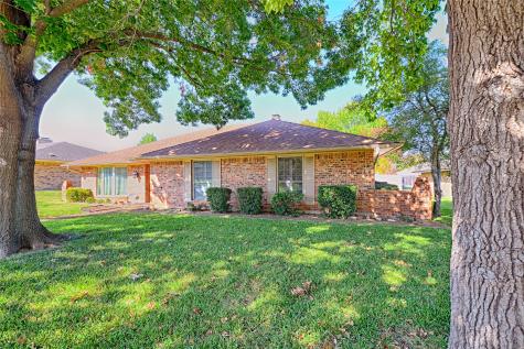 215 Meadowlark Lane Duncanville TX 75137