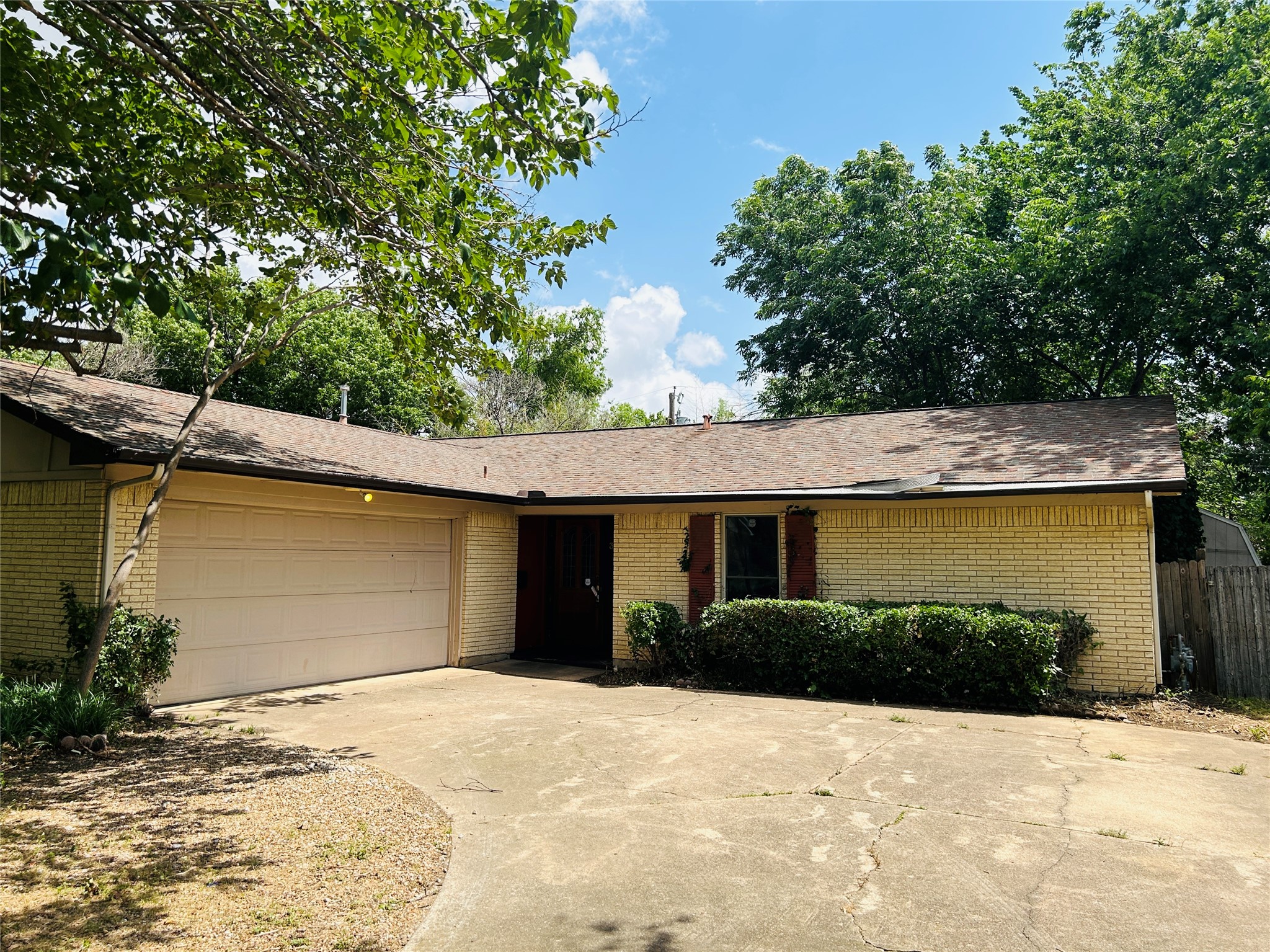 3711 Pocatello Street Irving TX 75062