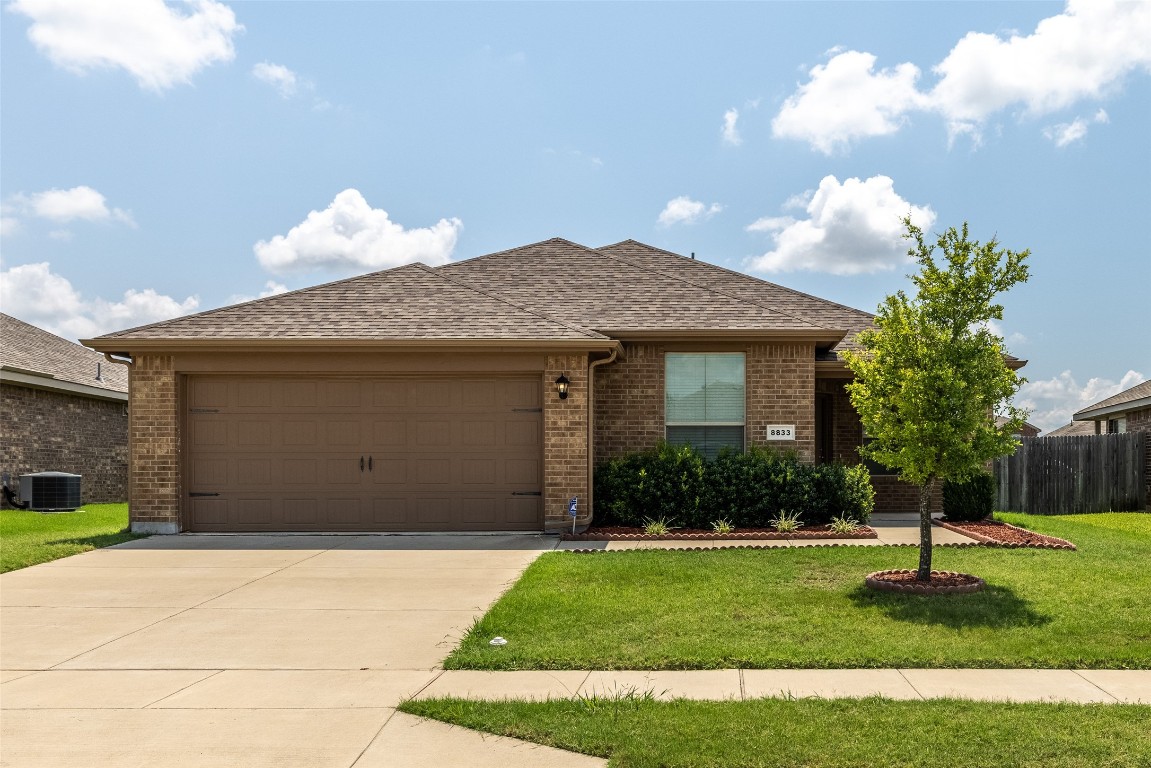 8833 Poynter Street Fort Worth TX 76123