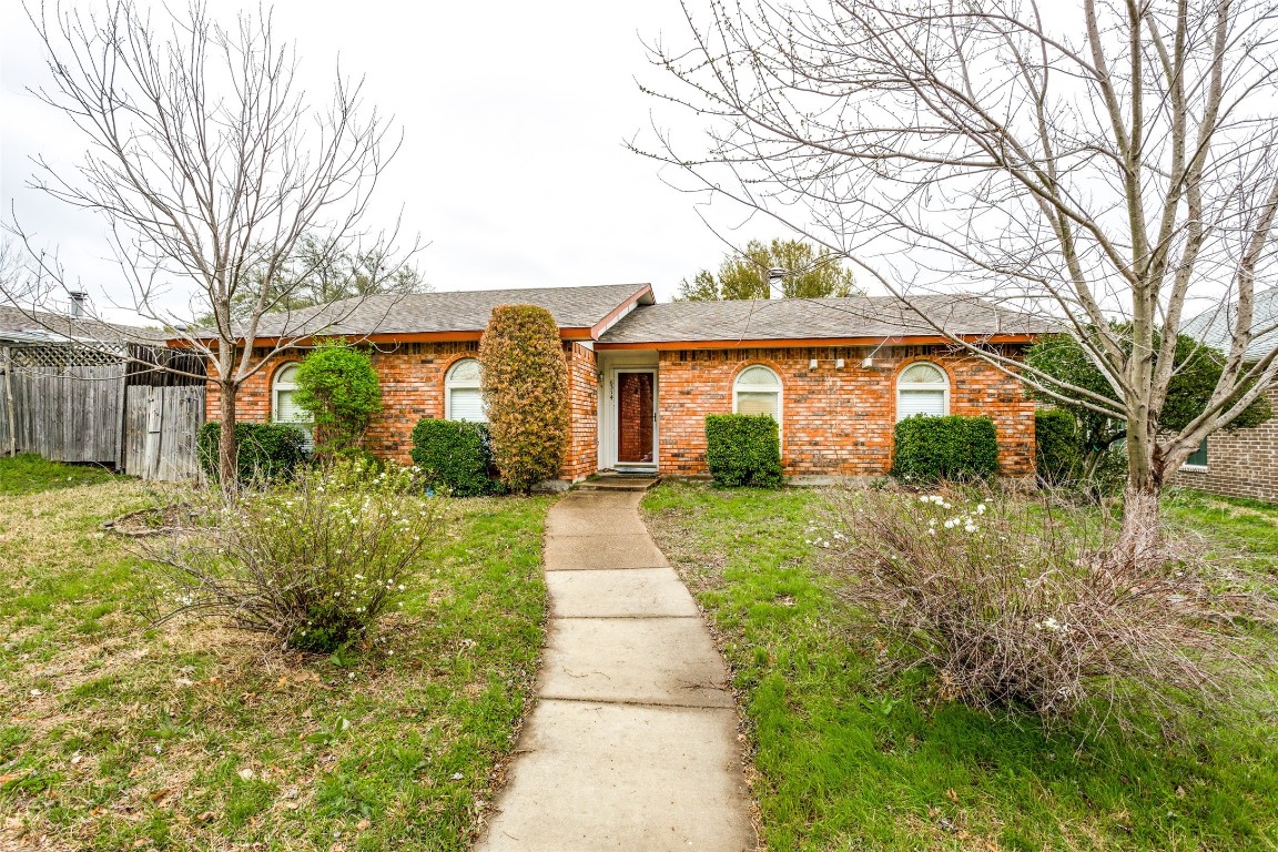 6314 Mccartney Lane Garland TX 75043
