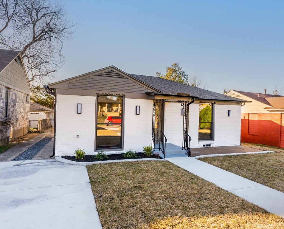 1915 Berwick Avenue Dallas TX 75203