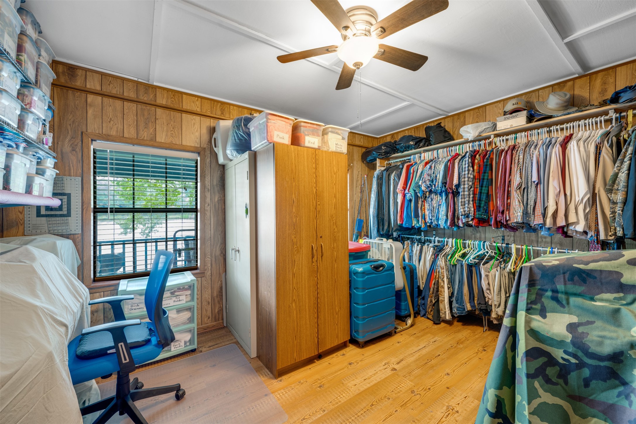 20 Waco Elkhart TX 75839