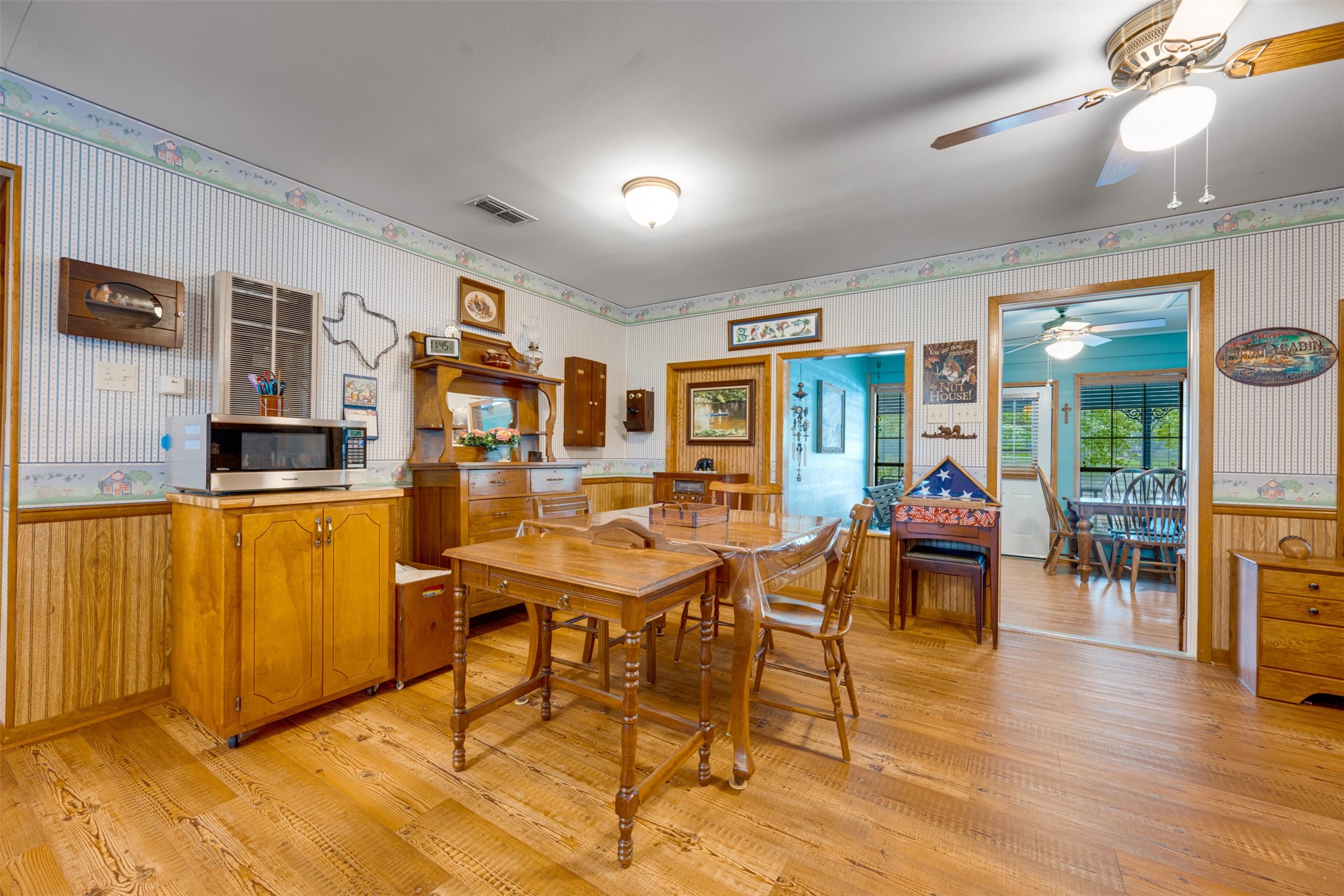 20 Waco Elkhart TX 75839