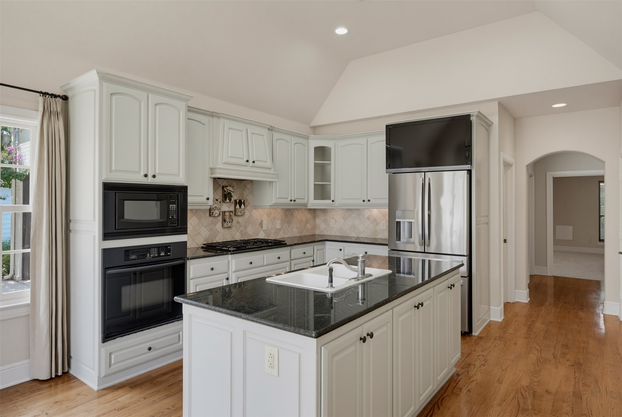 6013 Avalon Street North Richland Hills TX 76180