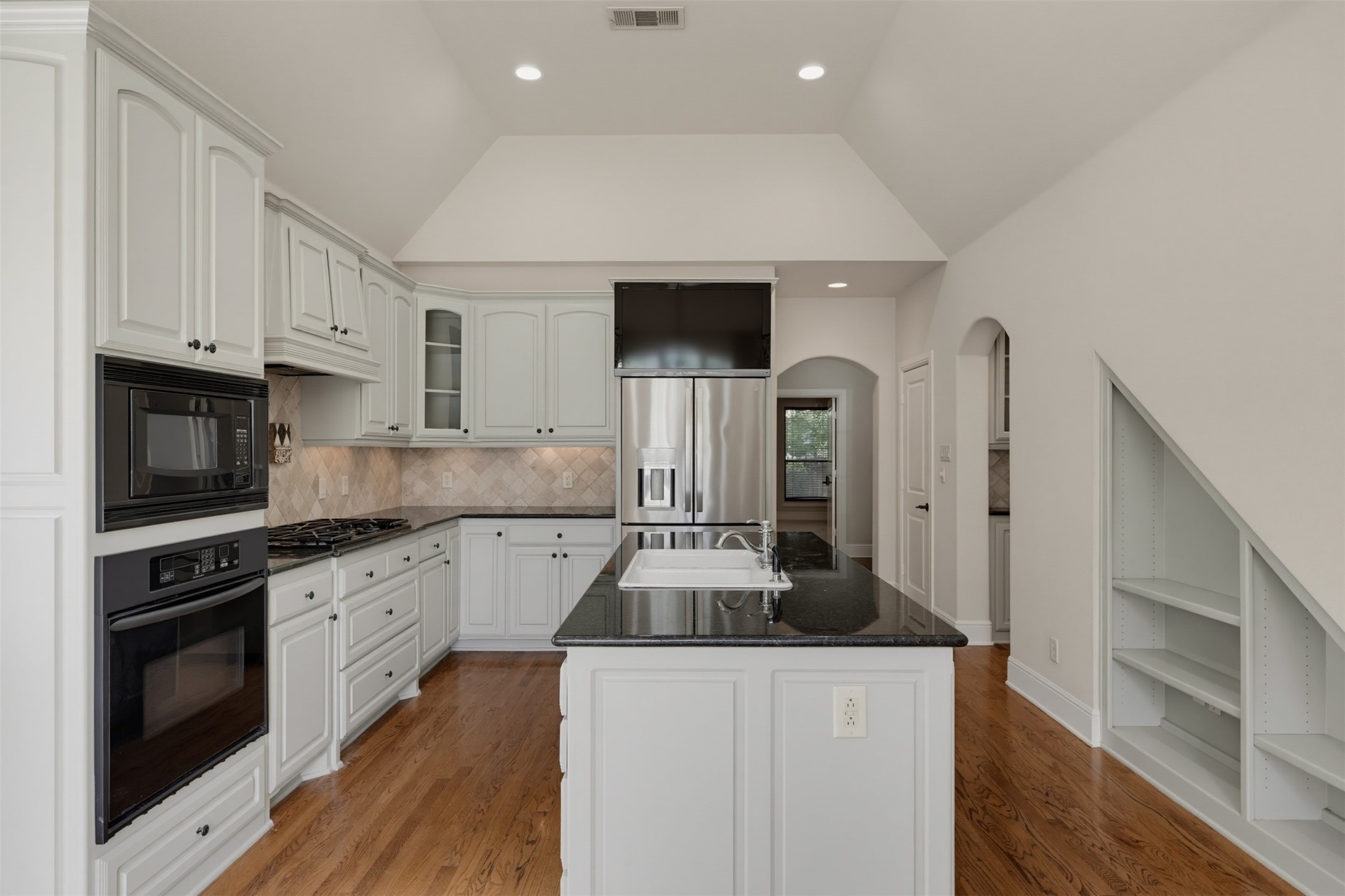 6013 Avalon Street North Richland Hills TX 76180