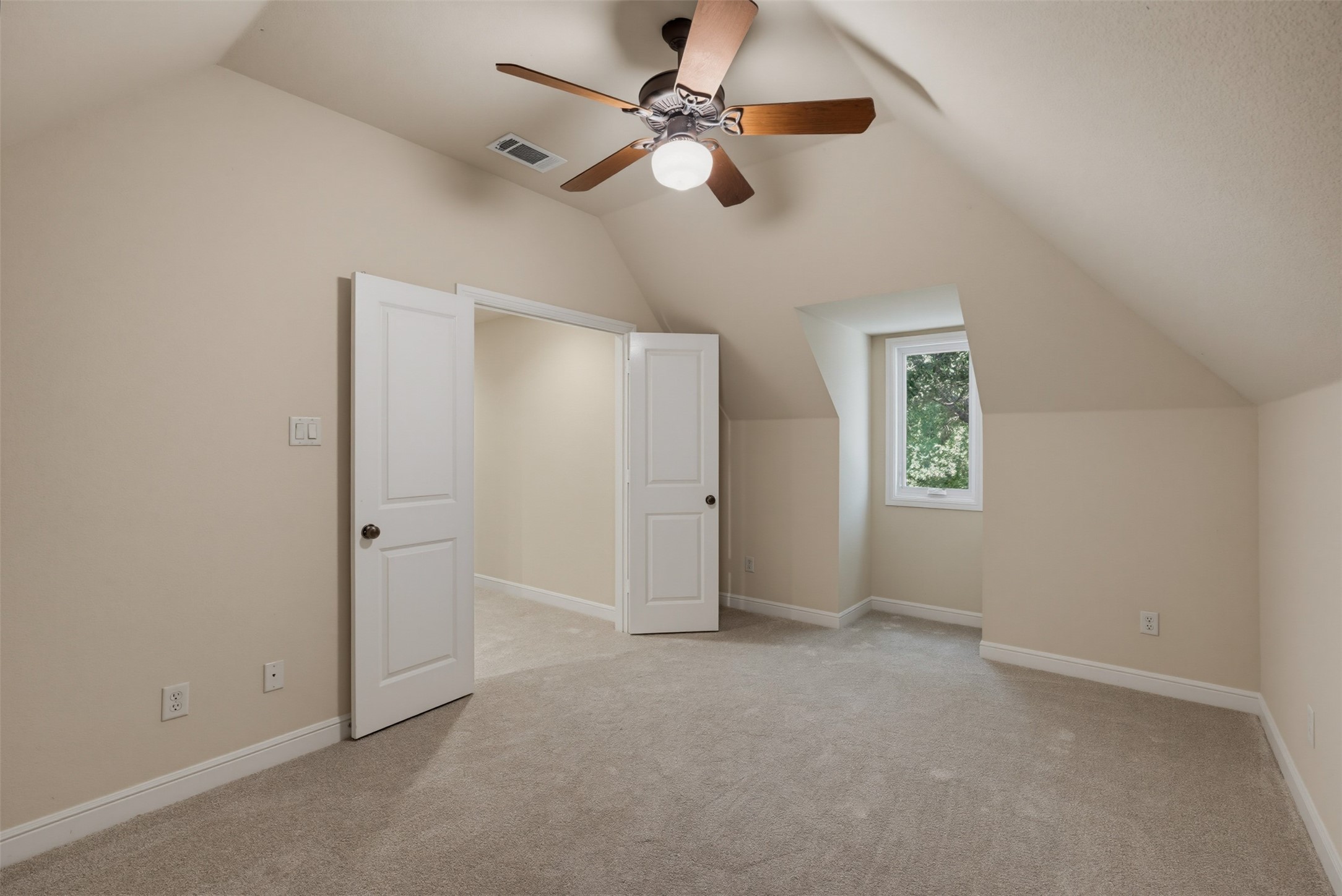6013 Avalon Street North Richland Hills TX 76180