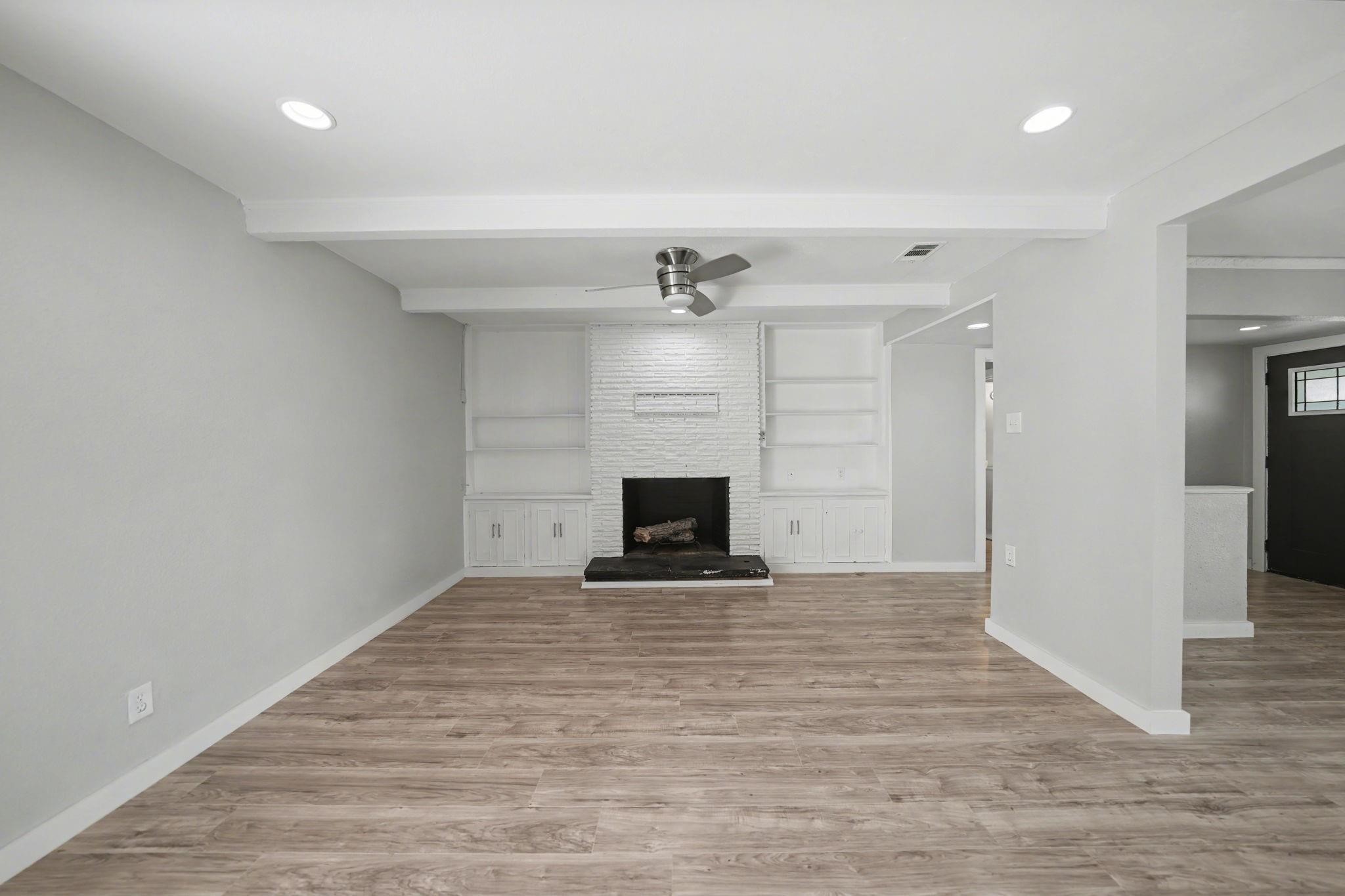 1120 Misty Glen Lane Dallas TX 75232
