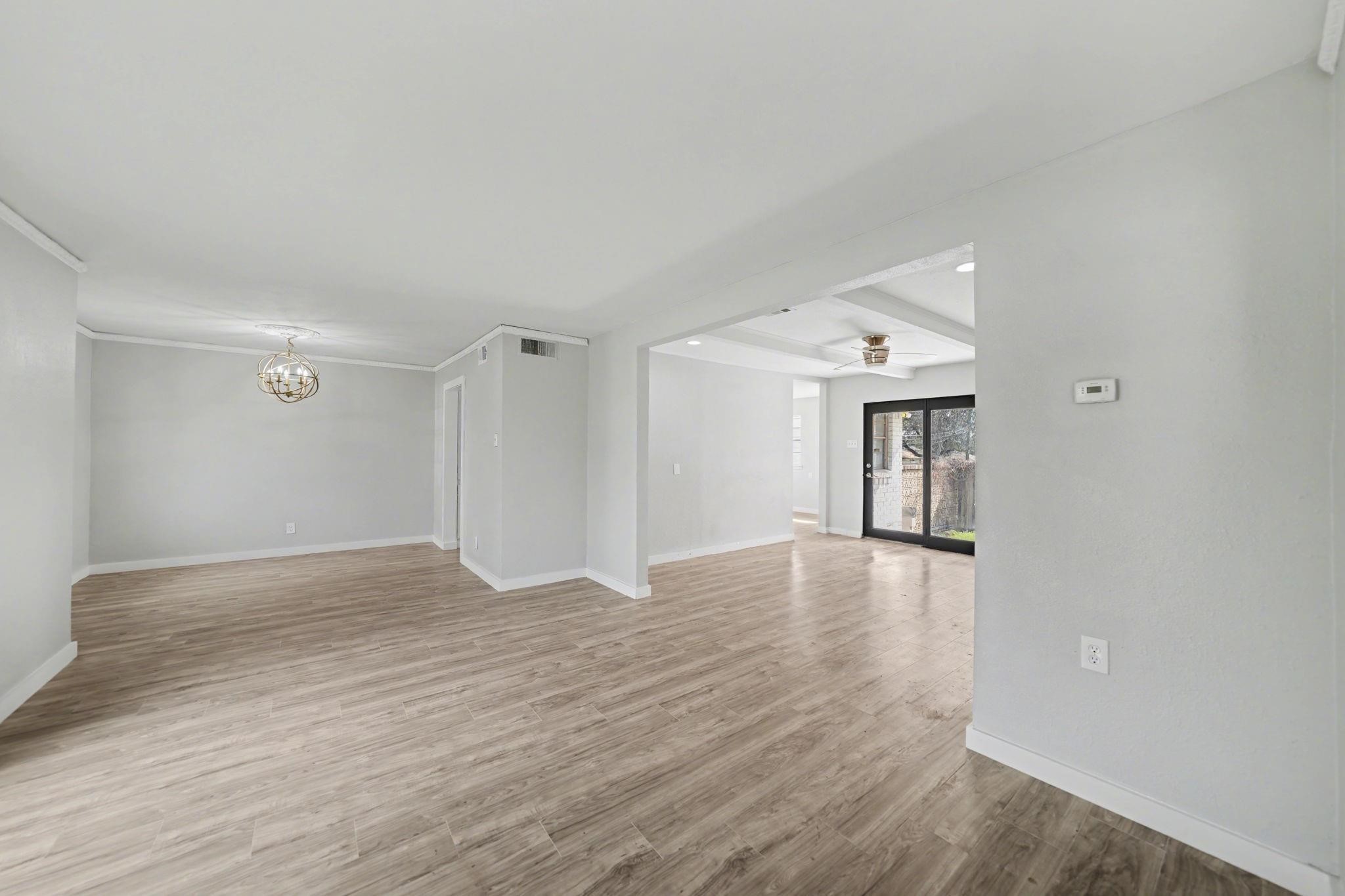 1120 Misty Glen Lane Dallas TX 75232