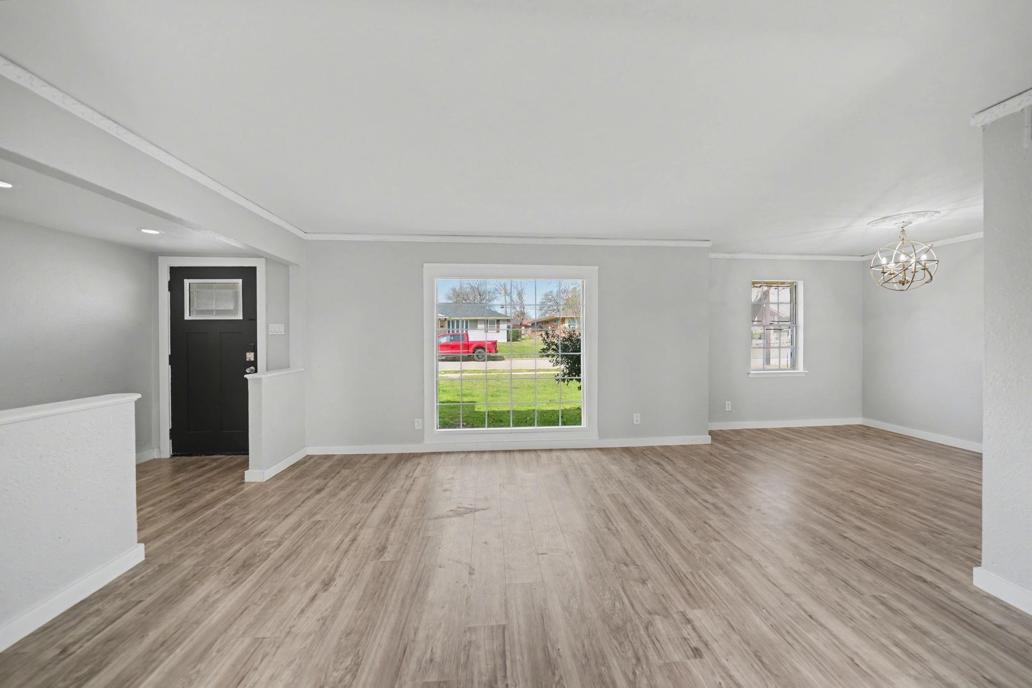 1120 Misty Glen Lane Dallas TX 75232