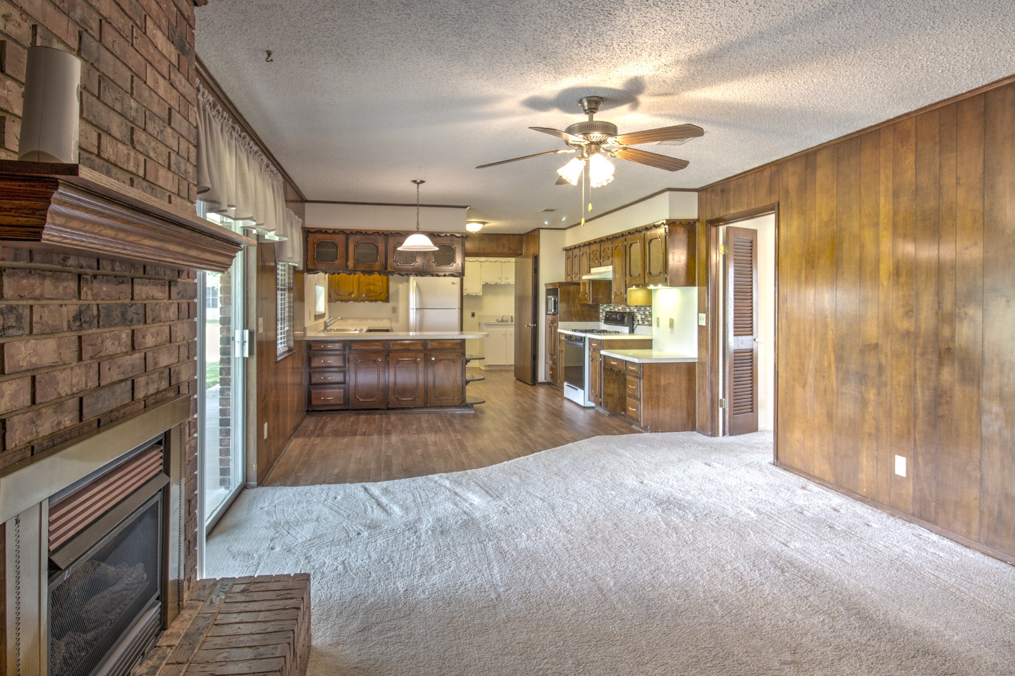 808 S Jefferson Street Pilot Point TX 76258