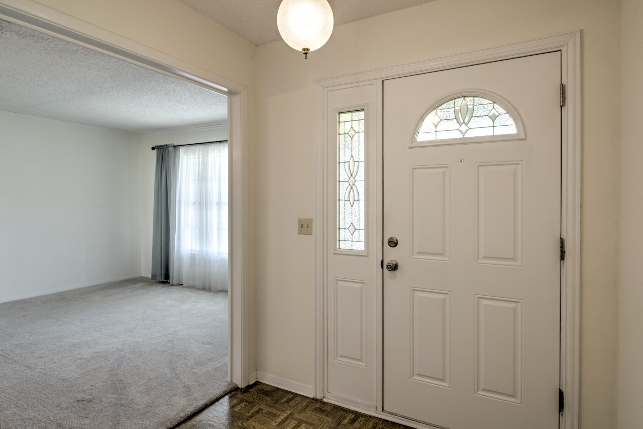 808 S Jefferson Street Pilot Point TX 76258