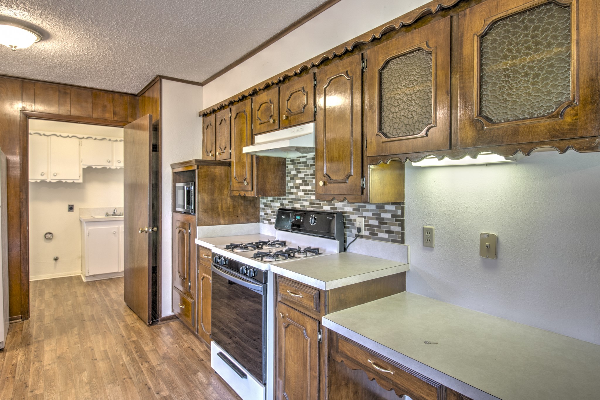 808 S Jefferson Street Pilot Point TX 76258