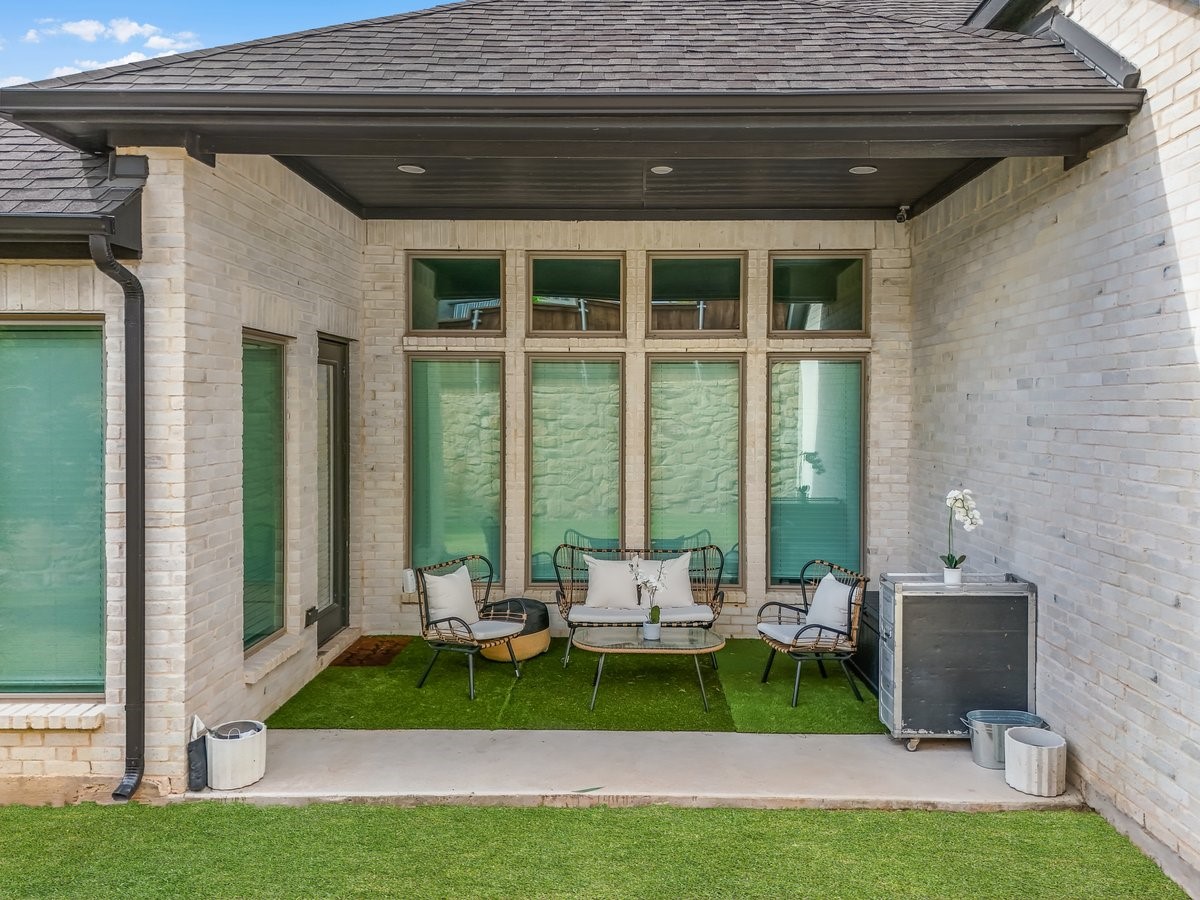172 Buffalo Boulevard Rhome TX 76078