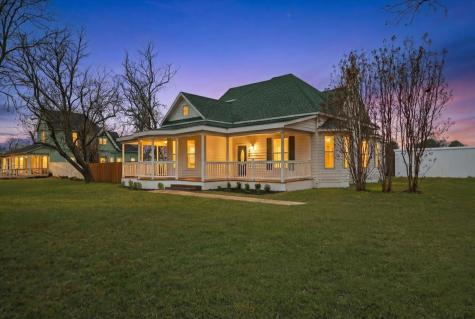 208 S Main Street Collinsville TX 76233