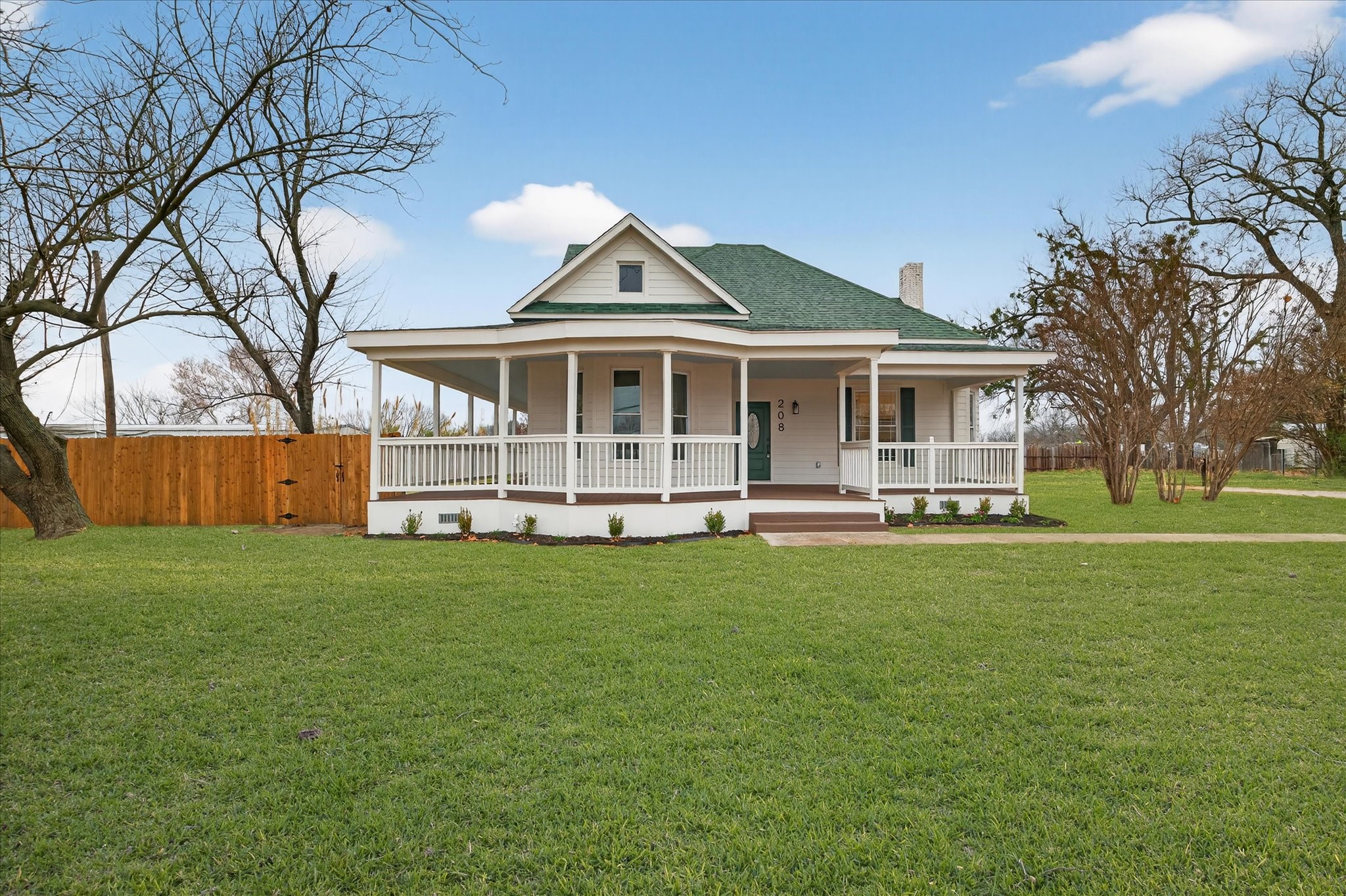 208 S Main Street Collinsville TX 76233