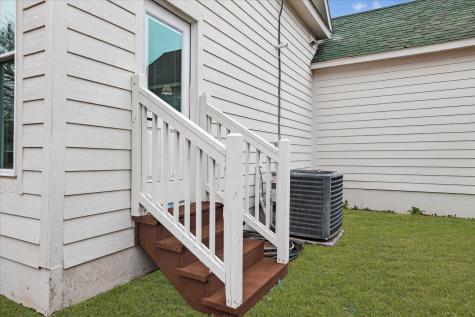 208 S Main Street Collinsville TX 76233