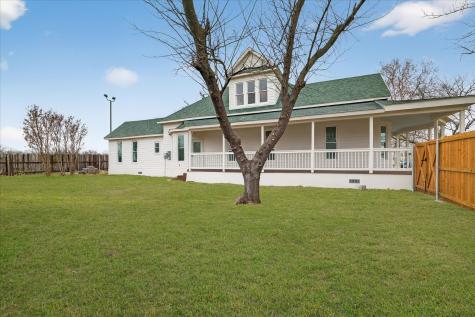 208 S Main Street Collinsville TX 76233
