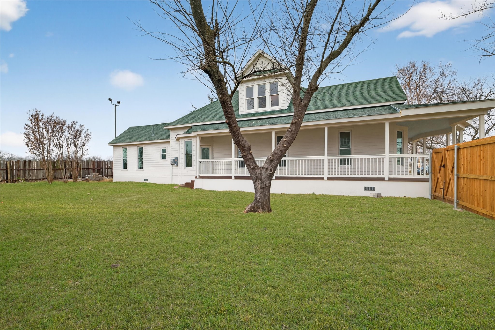 208 S Main Street Collinsville TX 76233
