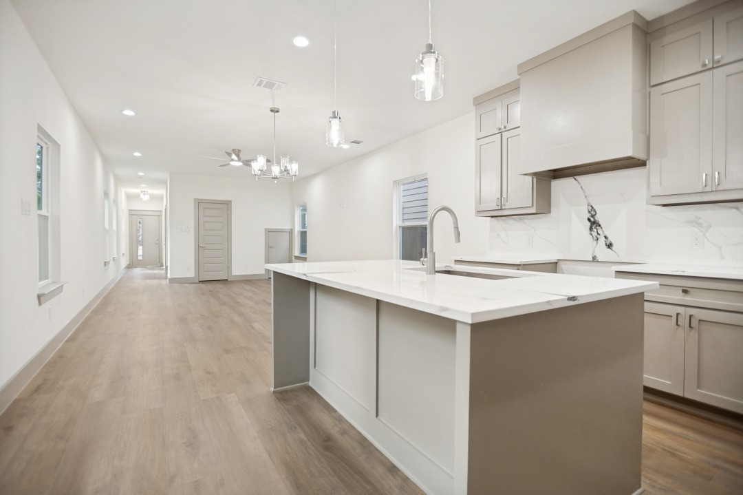 2422 Starks Avenue Dallas TX 75215