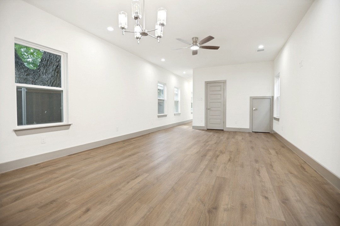 2422 Starks Avenue Dallas TX 75215