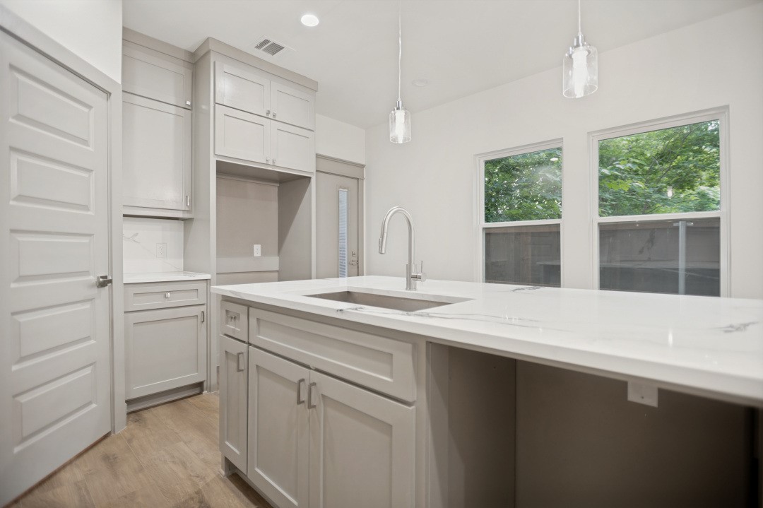 2422 Starks Avenue Dallas TX 75215