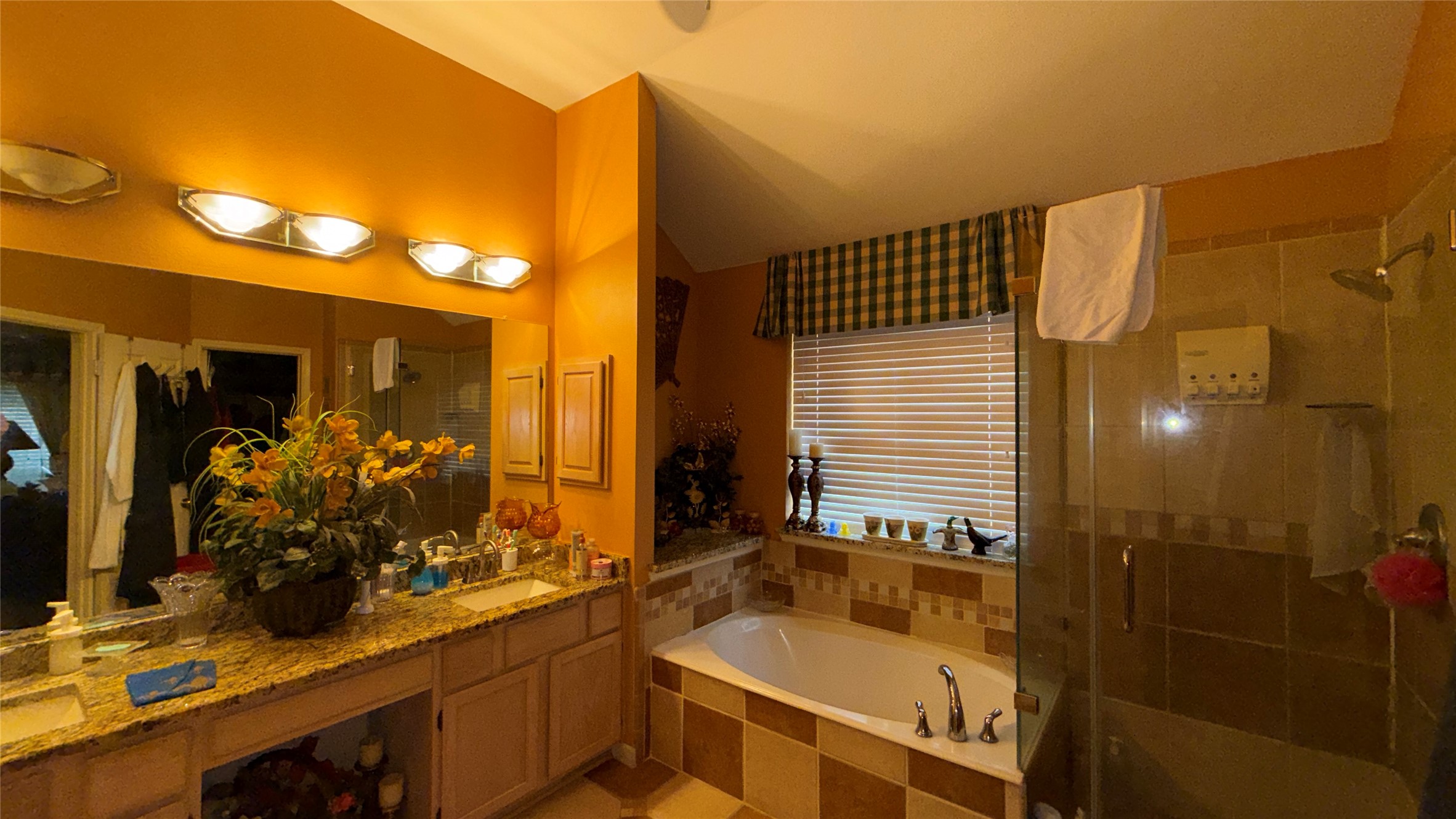 1226 Donegal Lane Garland TX 75044