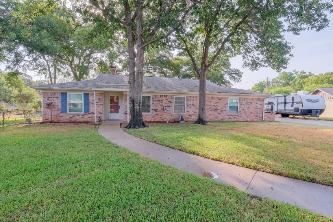 1345 Kathryn Court Hurst TX 76053