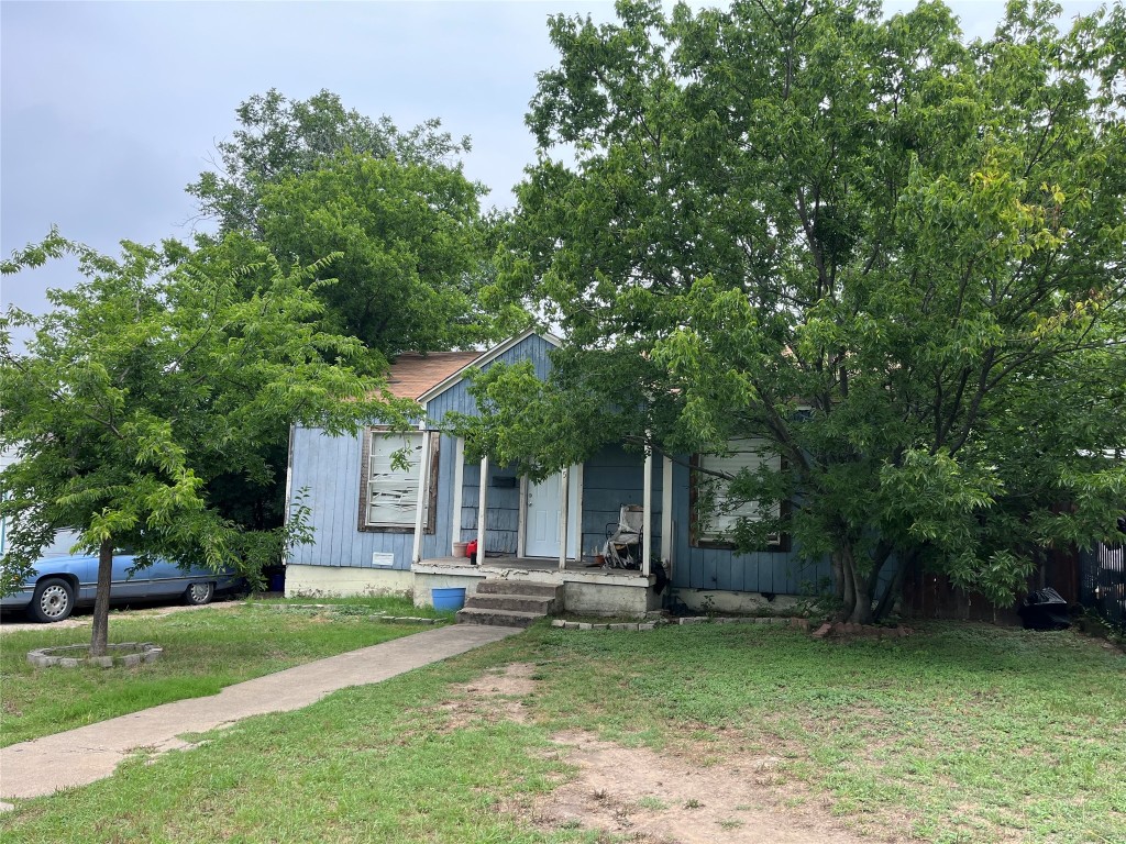 2675 Thannisch Avenue Fort Worth TX 76105