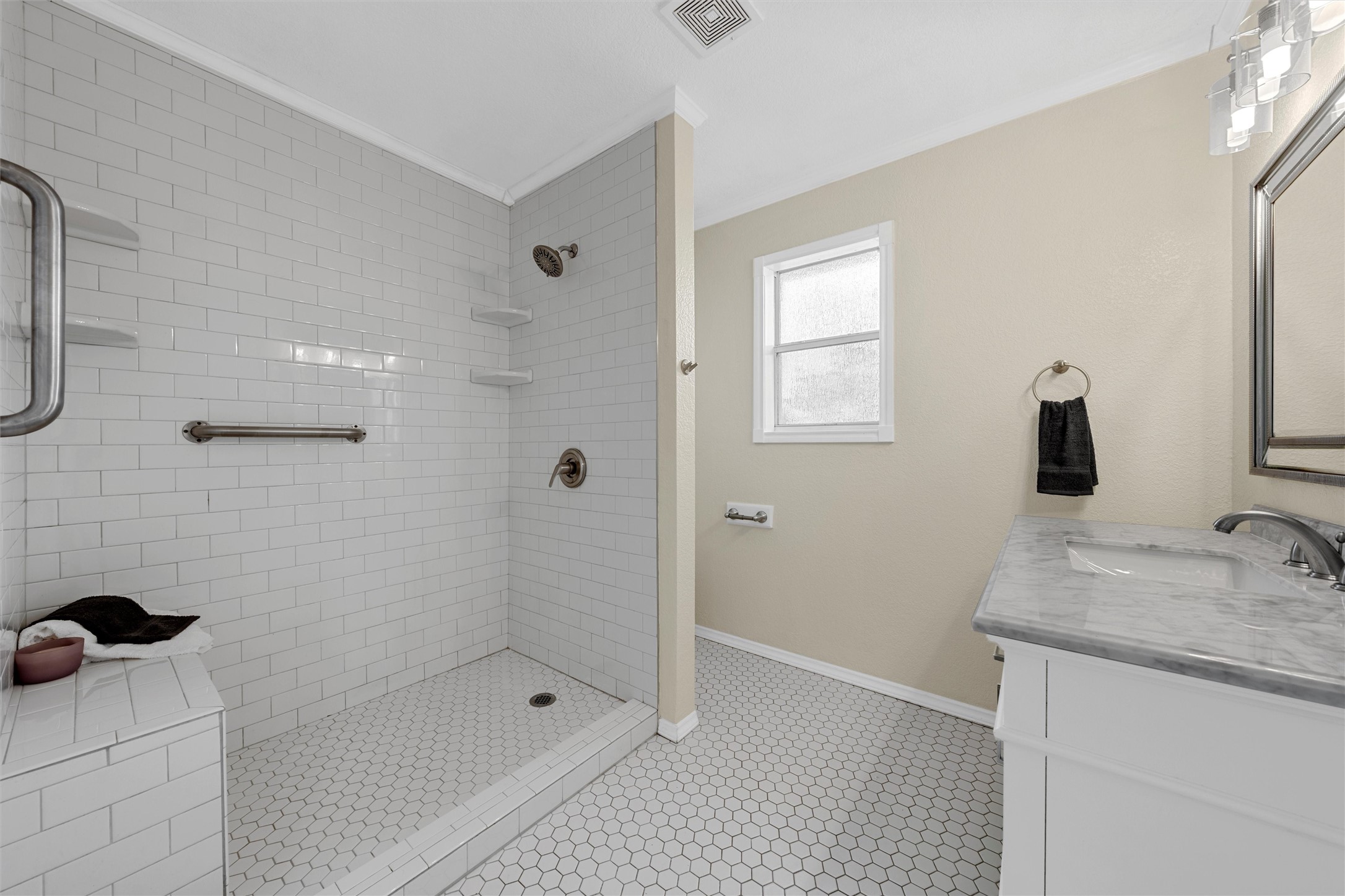 4401 Lacey Circle Waco TX 76708