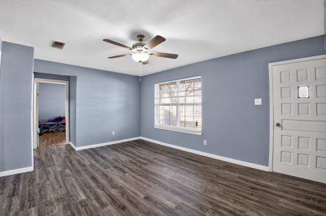 1304 E Franklin Street Hillsboro TX 76645