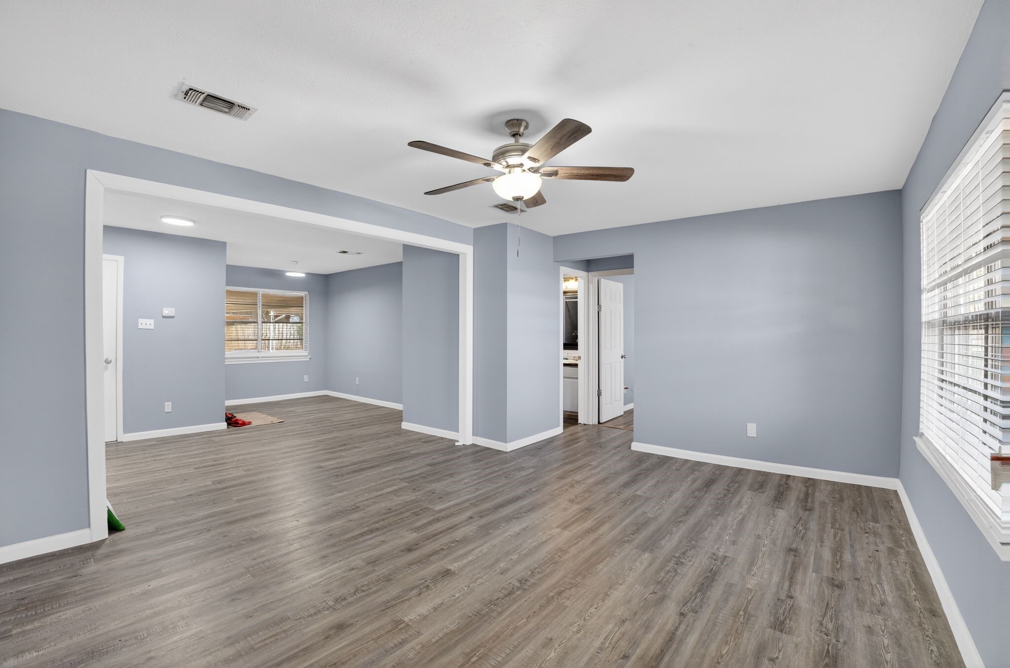1304 E Franklin Street Hillsboro TX 76645