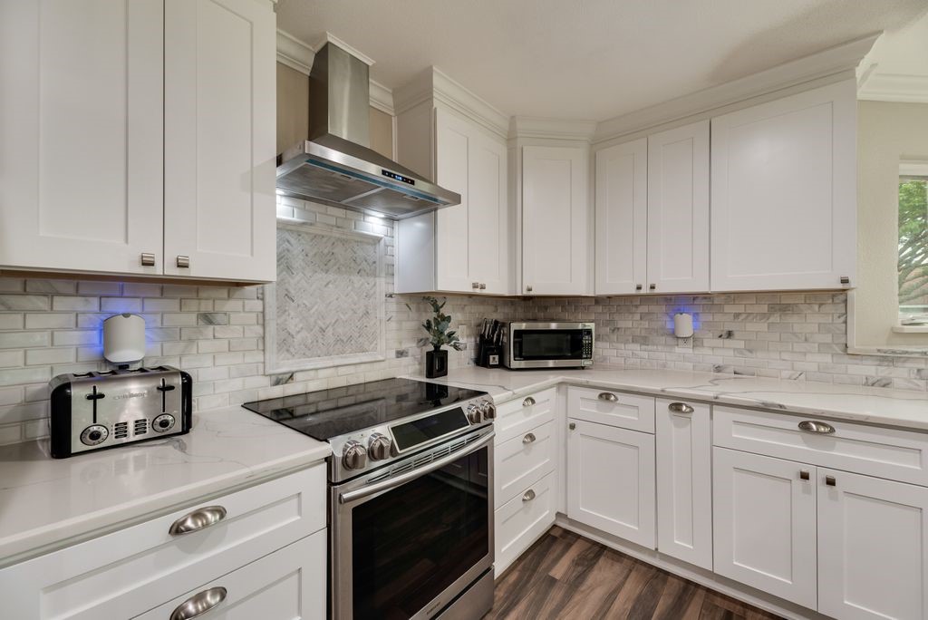 1130 High Knoll Drive Midlothian TX 76065