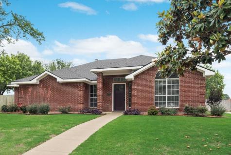 1130 High Knoll Drive Midlothian TX 76065