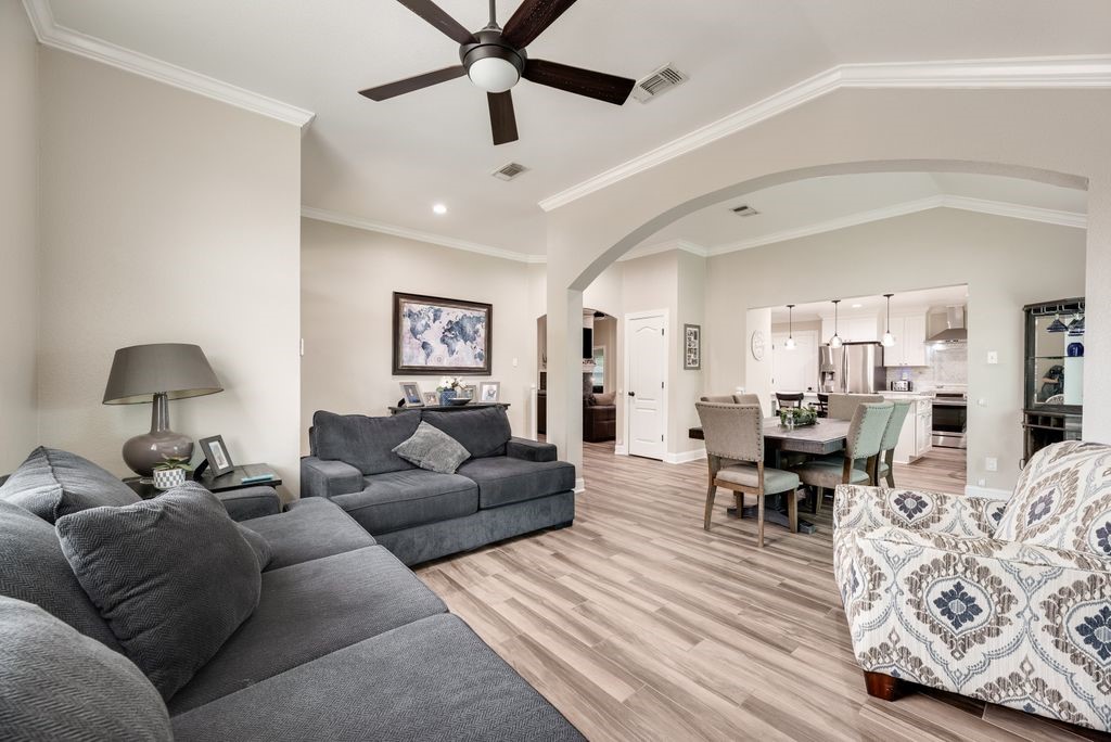 1130 High Knoll Drive Midlothian TX 76065