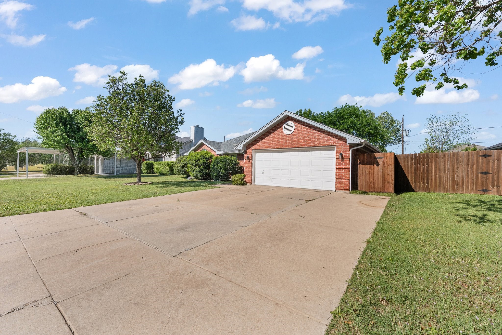812 Minuteman Drive Blue Mound TX 76131