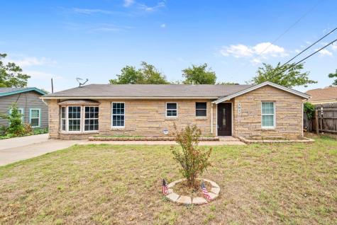 1217 Gibbins Road Arlington TX 76011