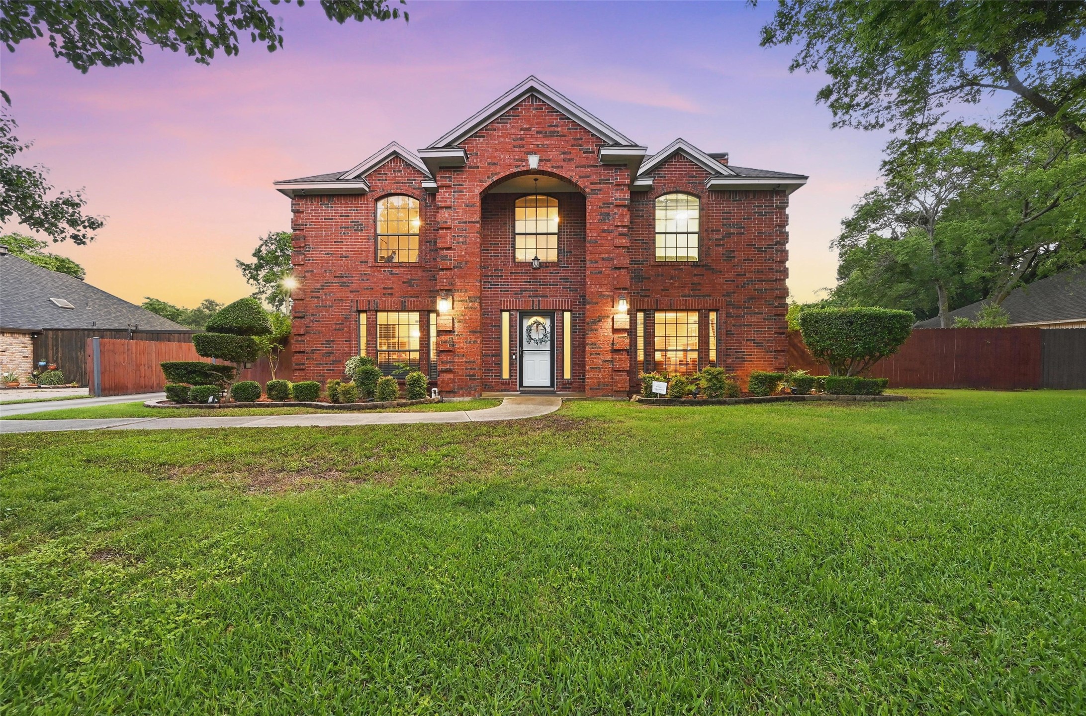 1323 Dahlia Drive Grand Prairie TX 75052