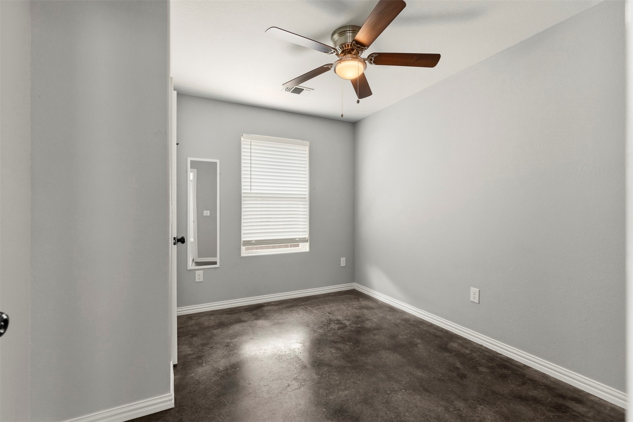 933 Rice Street Denison TX 75020