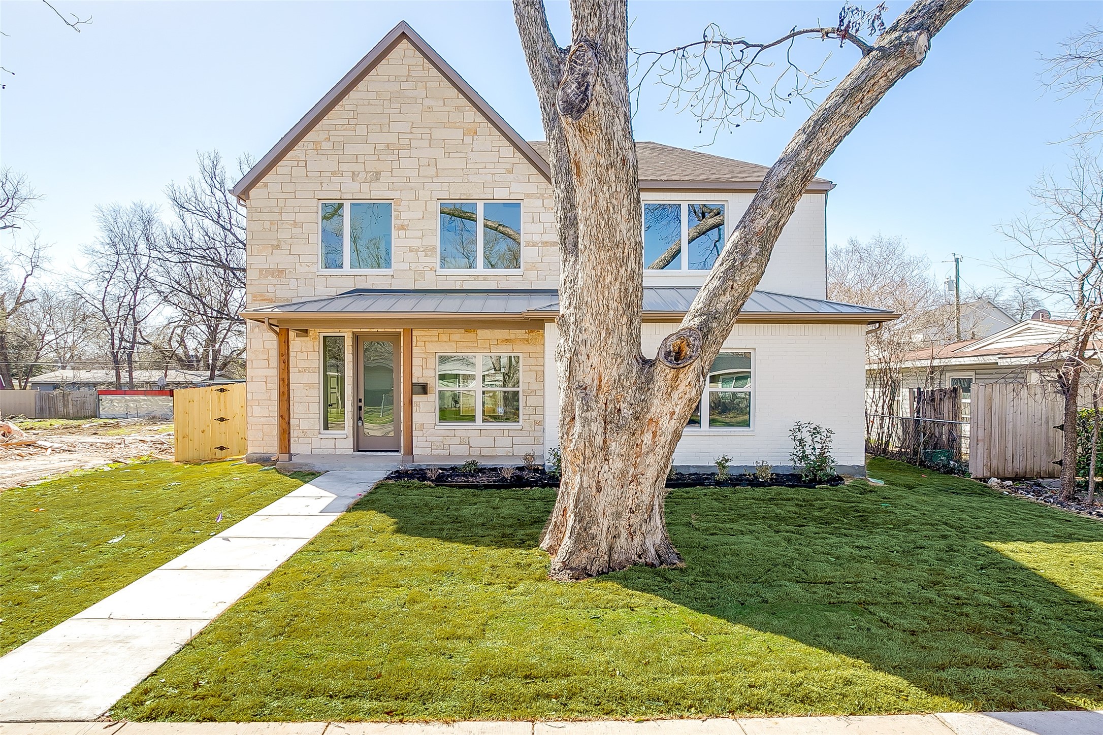 5853 Lyle Street Westworth Village TX 76114