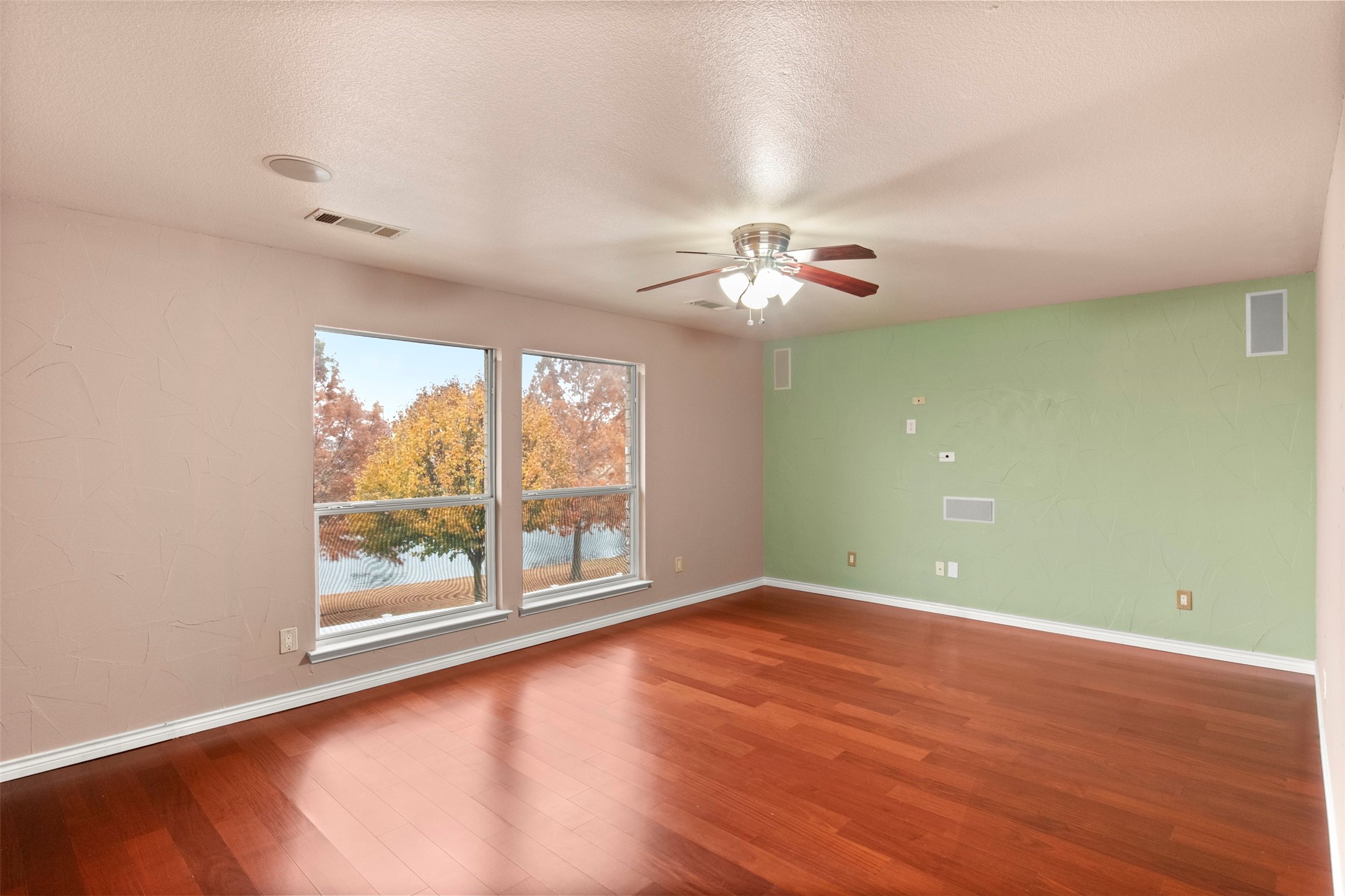 808 Sabona Drive Desoto TX 75115