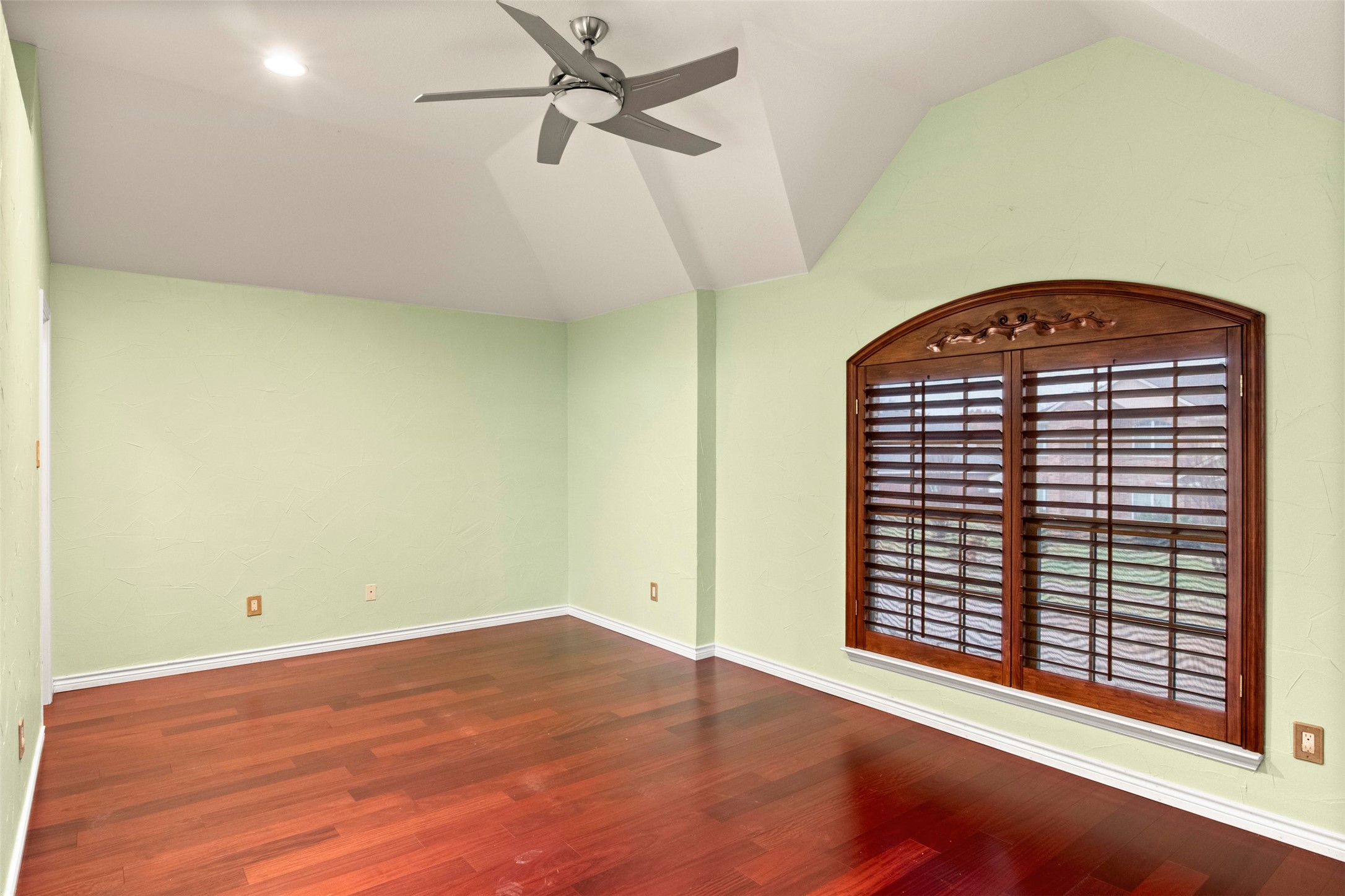 808 Sabona Drive Desoto TX 75115