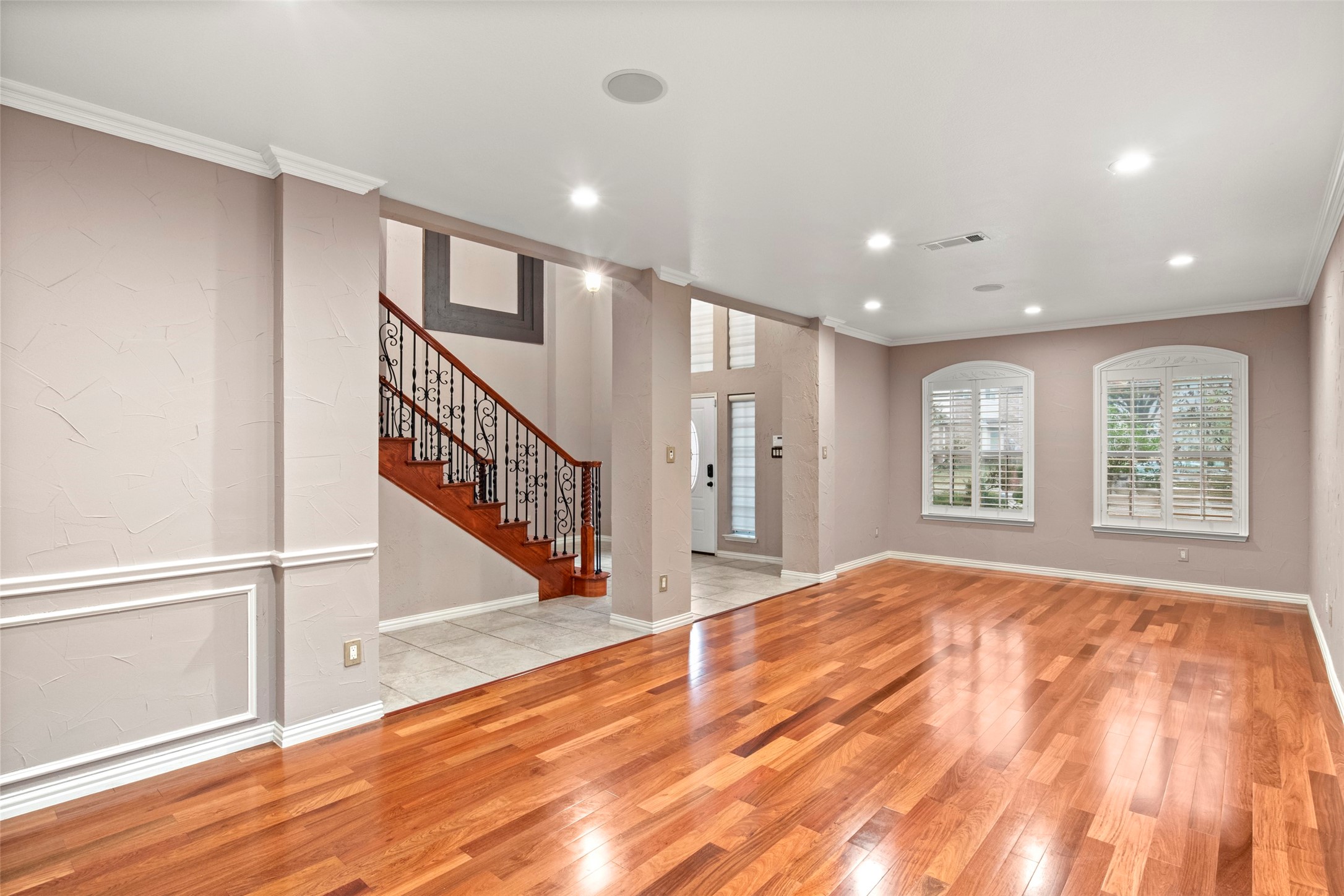 808 Sabona Drive Desoto TX 75115